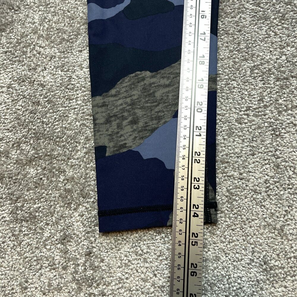 Aerie Chill Play Move Leggings Blue Camo Womens Medium Nylon Stretch Compression - Picture 8 of 13